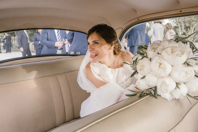 sposa in auto